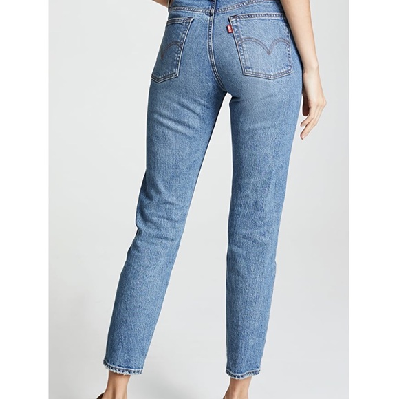 Levi’s wedgie jean - Picture 3 of 4